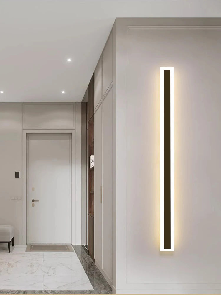 Vue de profil montrant la longueur de l'applique murale LED