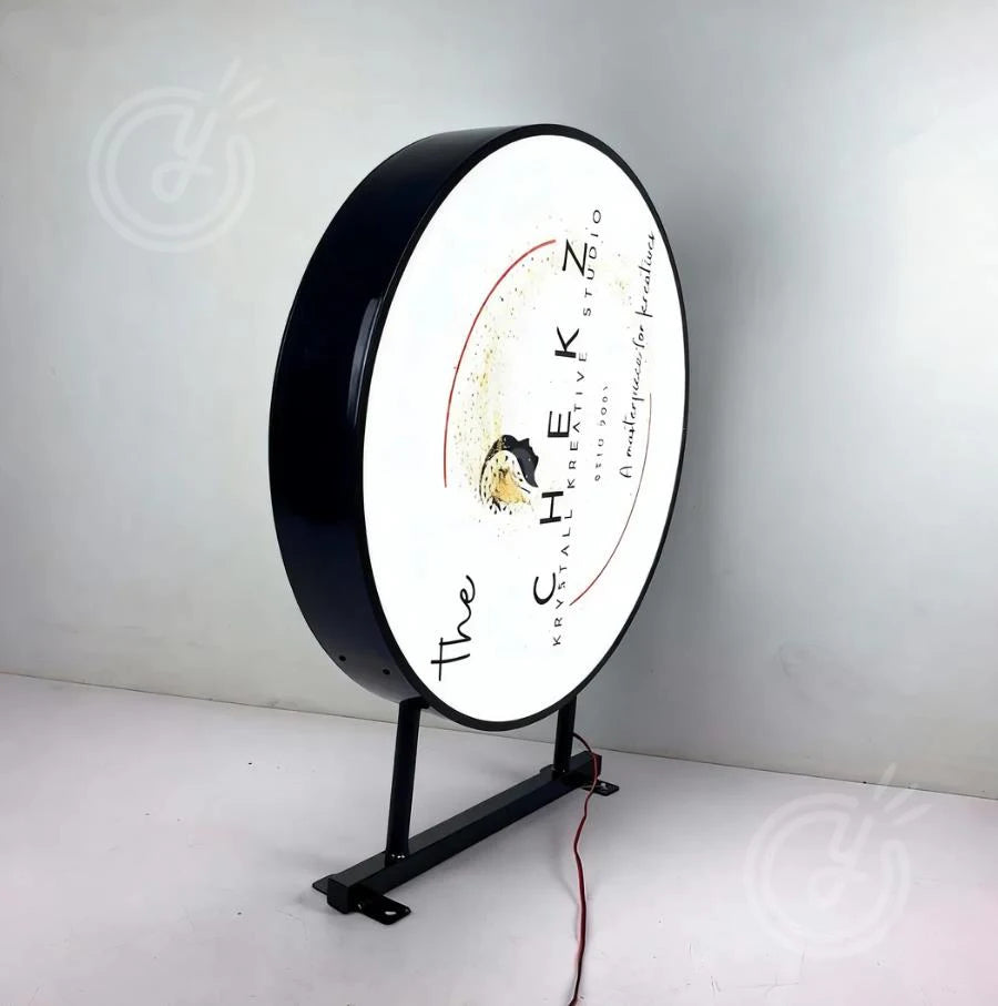 Détail de l'éclairage LED de l'enseigne lumineuse