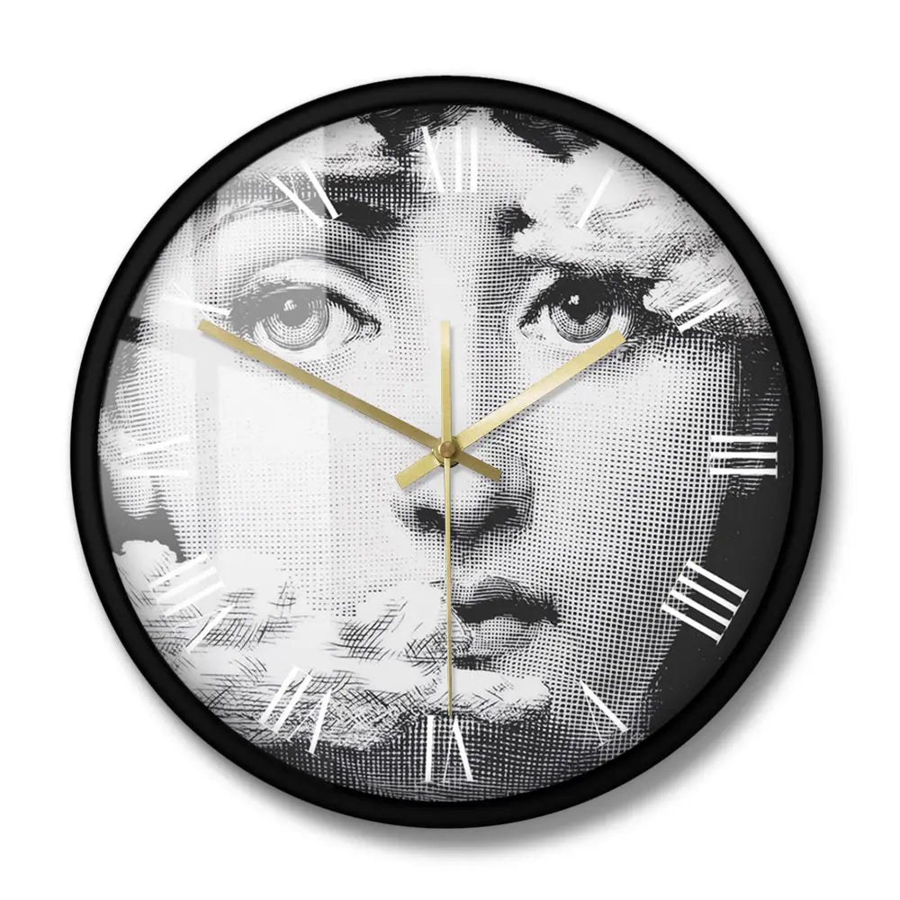 Horloge murale design italien portrait jeune femme multicolore