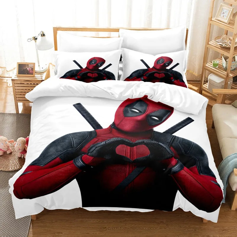 Détail du motif Deadpool anime sur la housse de couette