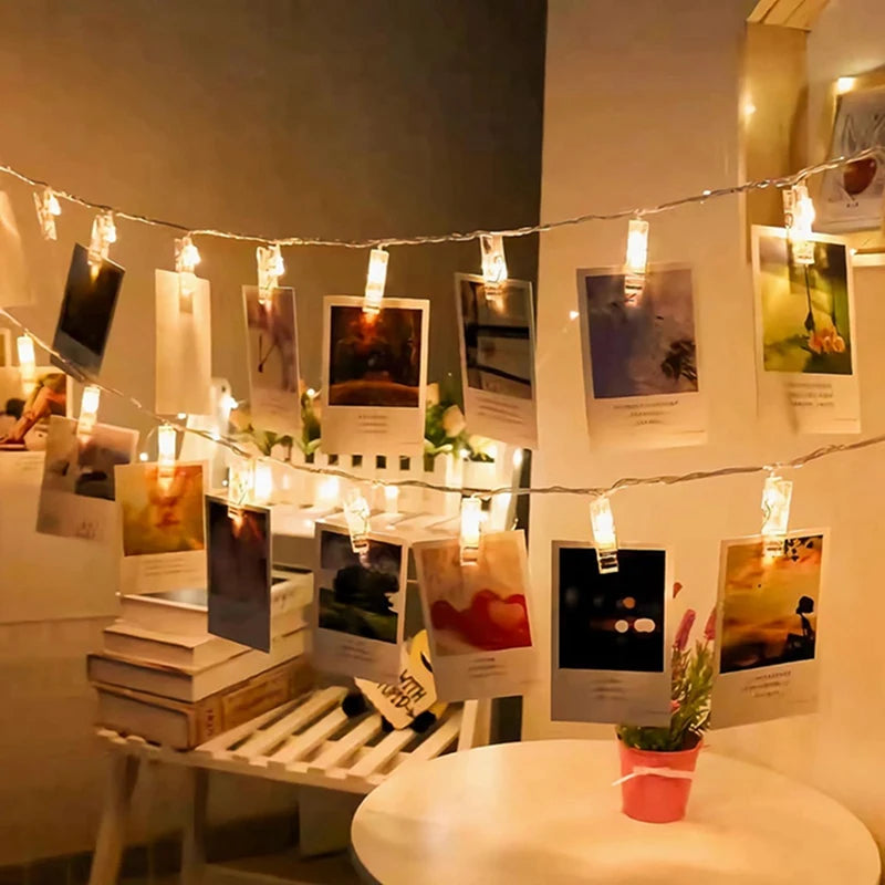 Guirlande lumineuse à clips photo LED suspendue avec des cartes