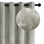 Rideau élégant couleur taupe avec œillets, idéal pour ajouter une touche moderne à votre décoration intérieure. Ce rideau offre une finition raffinée et une installation facile sur tringle grâce aux œillets métalliques robustes. Parfait pour le salon ou la chambre, il combine style et fonctionnalité pour un aménagement harmonieux de votre espace de vie.