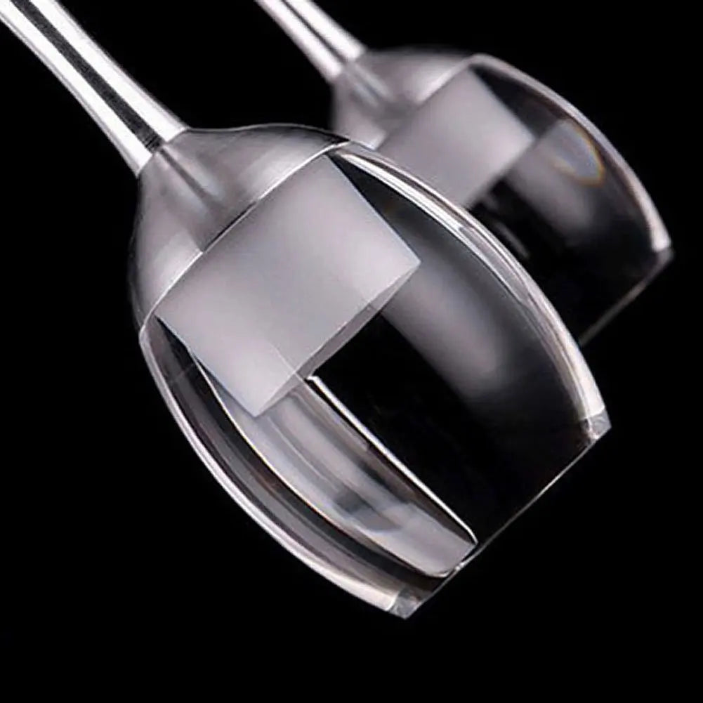 Installation facile d'une lampe à suspension pour décoration intérieure