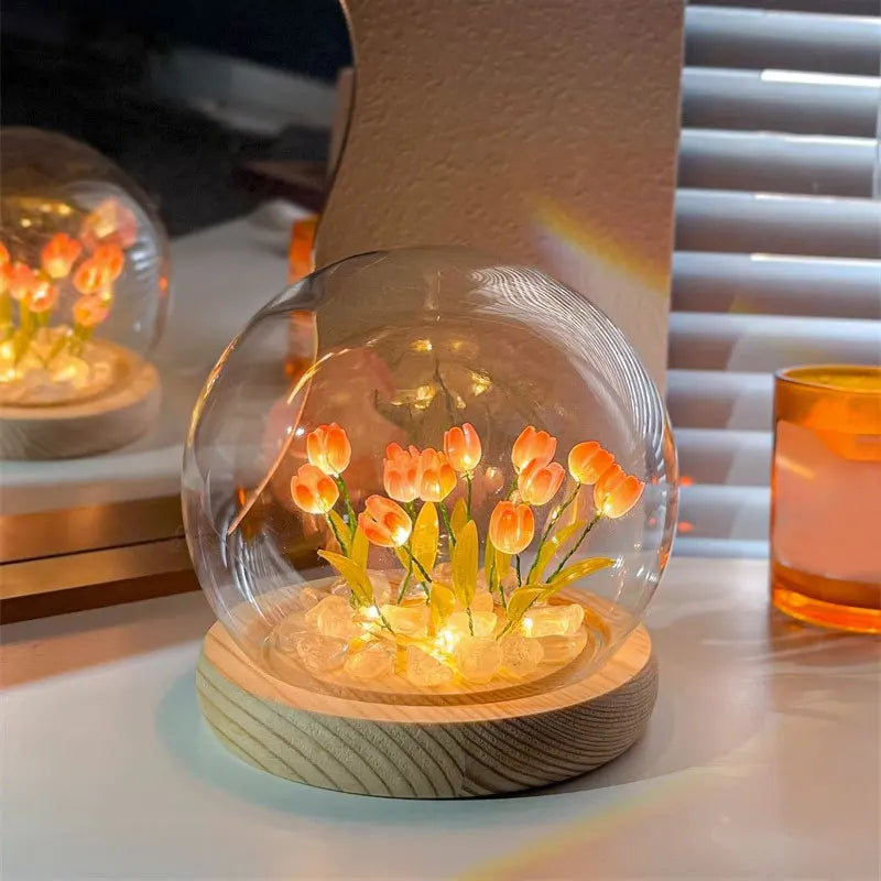Détail des tulipes en verre de la lampe LED