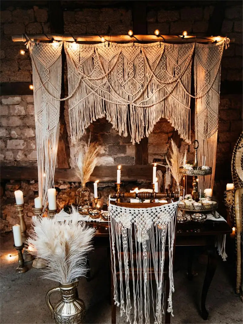 Rideau macramé dans un intérieur bohème chic