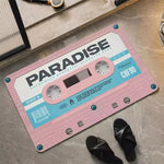 Paillasson vintage dans une entrée moderne avec motif géométrique