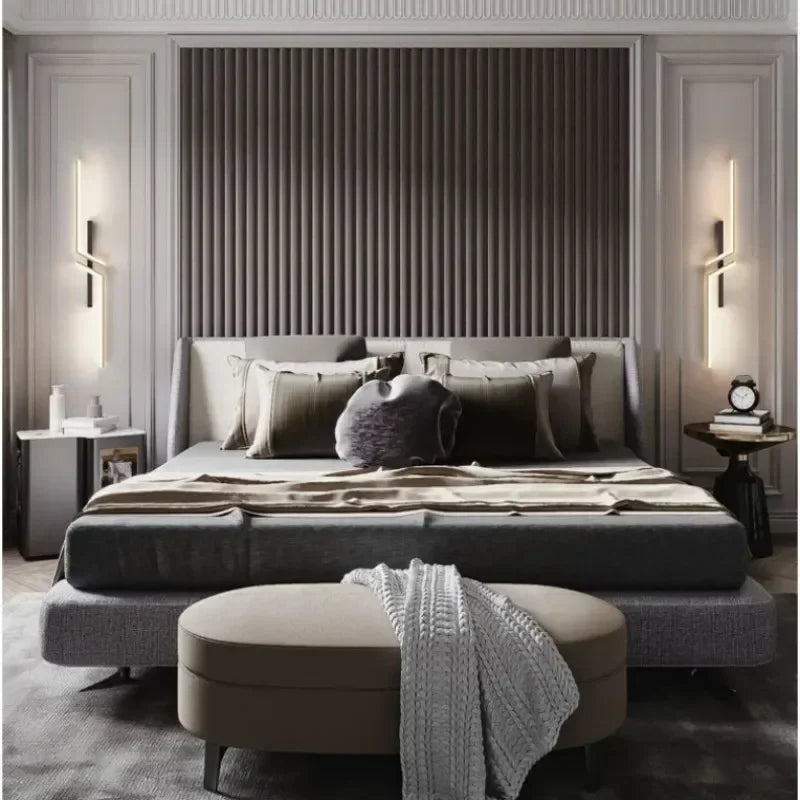 Applique murale LED noire design salon