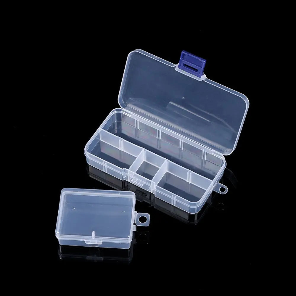 Boîte de rangement transparente utilisée pour organiser des perles et accessoires créatifs