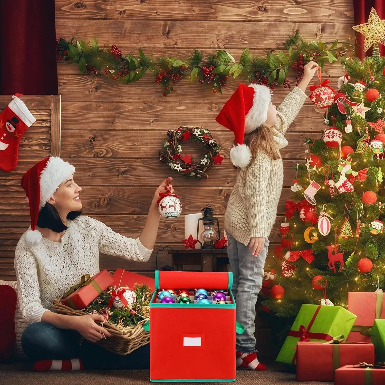 Boîte de rangement Noël bronze ouverte montrant les plateaux amovibles
