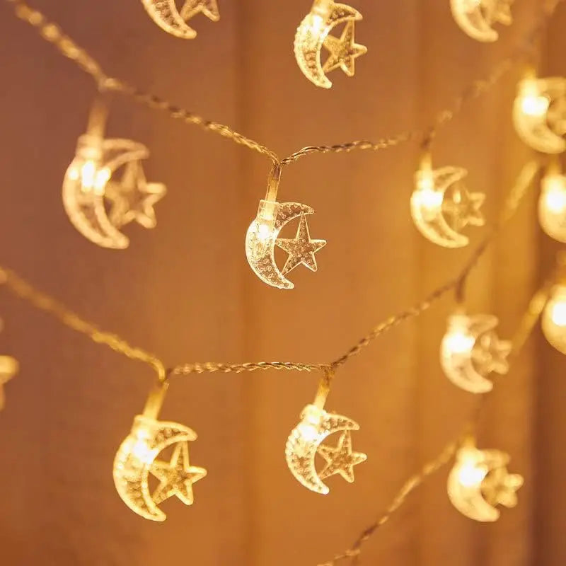 Guirlande lumineuse étoile lune utilisée lors d'un mariage ou d'une fête