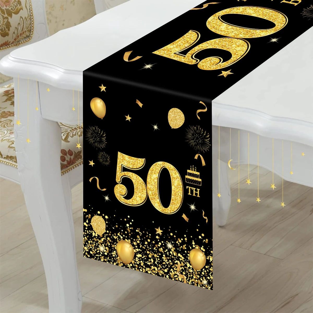 Table décorée avec chemin de table anniversaire pour homme