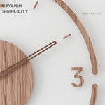 Horloge murale scandinave en bois massif verte