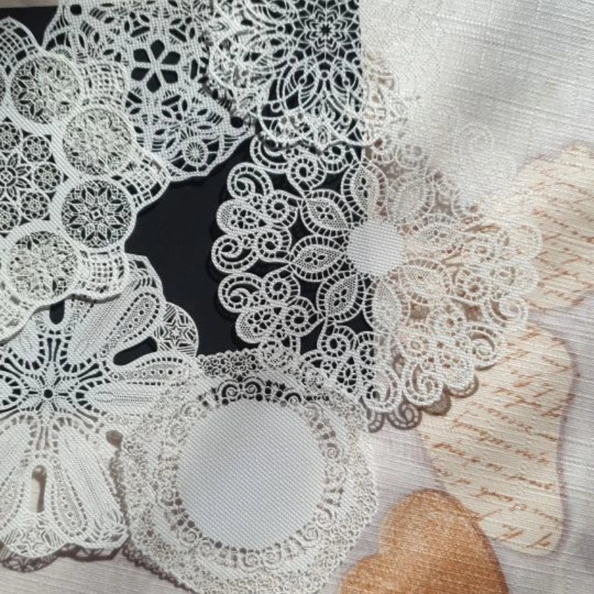 Lot de 10 napperons papier motif mandala vue ensemble