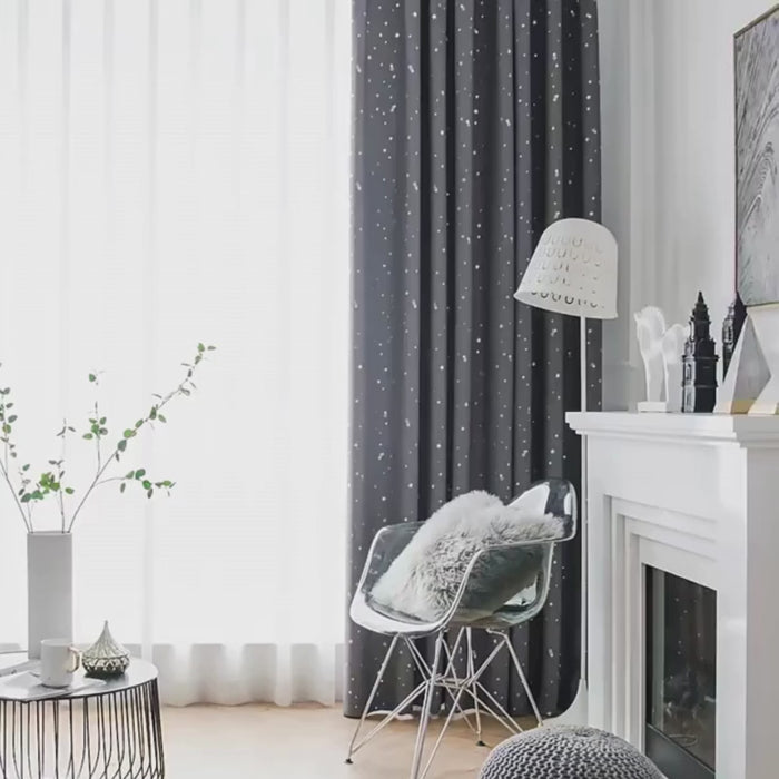 Sound-insulating curtain