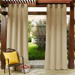 Rideaux d'extérieur beige pour pergola, offrant élégance et intimité à votre espace extérieur. Parfait pour créer une ambiance chaleureuse sur votre terrasse, ces rideaux résistants protègent des regards indiscrets tout en ajoutant une touche décorative raffinée. Idéal pour profiter pleinement de votre jardin ou véranda.