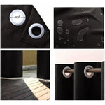 Rideau occultant noir avec œillets, protection efficace contre la lumière et l'humidité. Dimensions universelles adaptées à toutes les tringles. Design moderne pour un intérieur élégant. Réduit les nuisances sonores extérieures. Idéal pour chambres et salons.