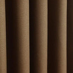 Rideau marron pour intérieur moderne, idéal pour ajouter une touche élégante et chaleureuse à votre salon ou chambre. Accessoire de décoration polyvalent, parfait pour filtrer la lumière et préserver l'intimité.