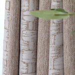 Rideau beige avec motif géométrique, parfait pour ajouter une touche moderne à votre décoration intérieure. Idéal pour le salon, la chambre ou le bureau, ce rideau offre élégance et intimité tout en s'harmonisant facilement avec d'autres éléments de décoration. Facile à installer, il transformera instantanément l'ambiance de votre pièce.