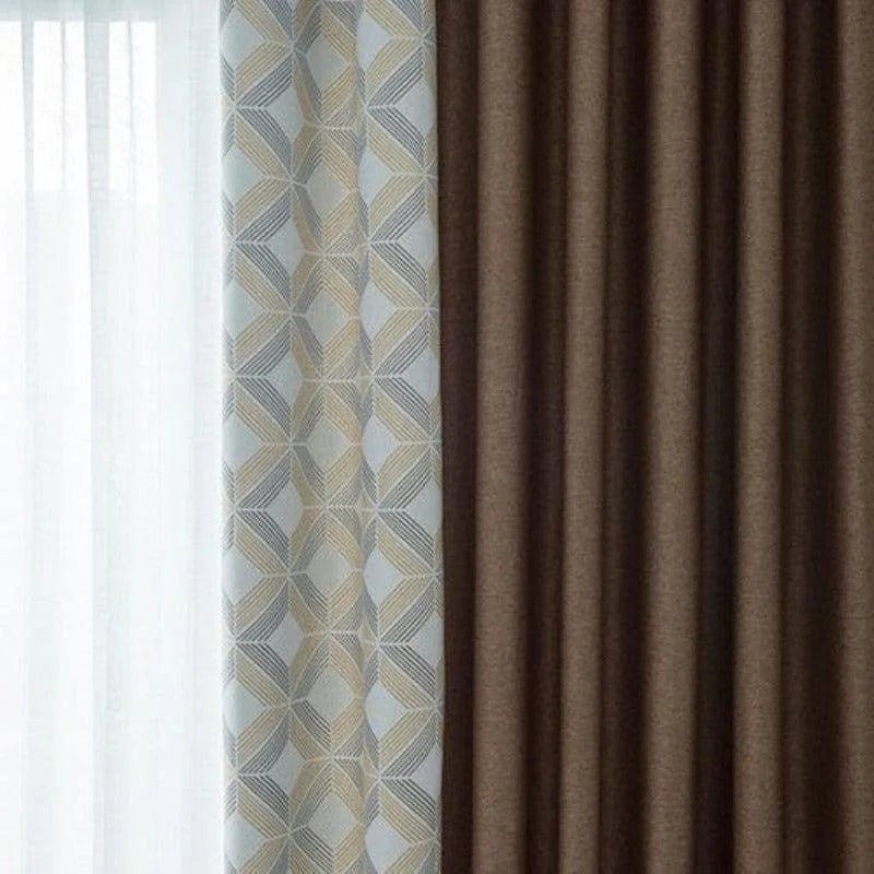Rideau moderne avec motifs géométriques et couleur brune. Ce rideau élégant est idéal pour ajouter une touche contemporaine à votre intérieur. Il offre un excellent contrôle de la luminosité tout en apportant une touche décorative unique à vos pièces. Parfait pour le salon, la chambre ou le bureau, il s'harmonise facilement avec divers styles de décoration.
