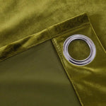 Rideau occultant vert olive avec œillet métallique pour décoration d'intérieur élégante et moderne.