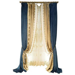 Rideaux élégants pour salon, mariage parfait entre bleu et or, ajoutant une touche luxueuse à votre décoration intérieure. Design raffiné avec motifs brodés et détails dorés pour une ambiance classique et sophistiquée. Parfait pour embellir n'importe quelle pièce, offrant une luminosité douce et une intimité accrue.