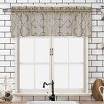 Rideau de cuisine élégant avec motif géométrique, idéal pour embellir une fenêtre, s'harmonisant parfaitement avec une décoration moderne et lumineuse. Accessoire tendance pour un intérieur raffiné.