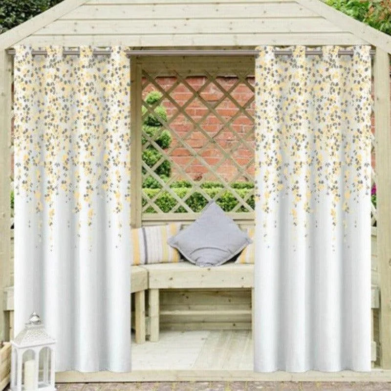 Rideaux décoratifs pour terrasse extérieure, motif floral, style moderne et élégant, adaptables à tout type de pergola ou gazebo, parfaits pour créer un espace détente ombragé avec une touche esthétique raffinée.