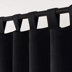 Rideau occultant noir avec accroches solides pour décoration intérieure. Idéal pour bloquer la lumière et améliorer l'isolation thermique. Élégant et moderne, ce rideau s'adapte parfaitement à tout type de décoration. Facile à installer et à entretenir, il est parfait pour les chambres, salons ou bureaux.