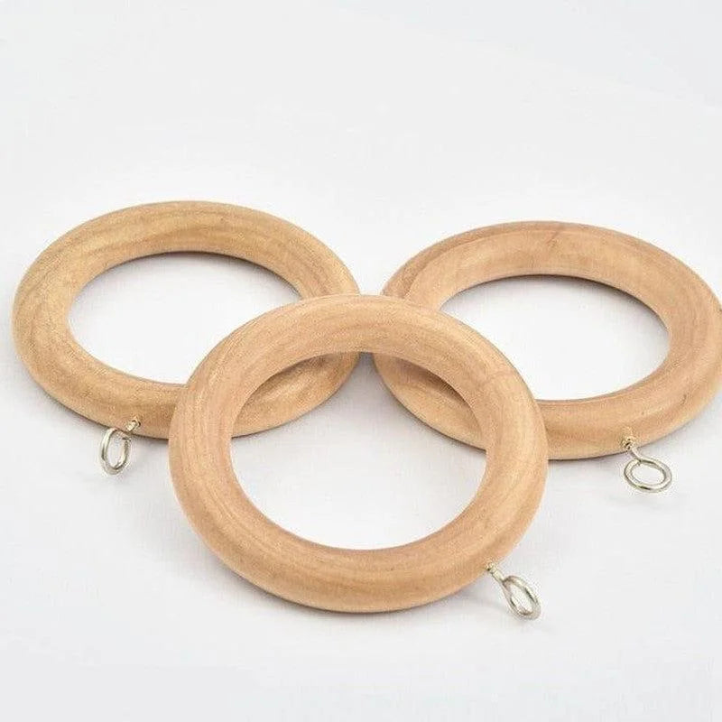 Anneaux de suspension polyvalents pour gymnastique ou décoration intérieure. Accessoires pratiques pour une utilisation sportive ou créative. Design élégant et minimaliste avec attache métallique intégrée. Solution idéale pour les amateurs de bricolage et les activités récréatives.