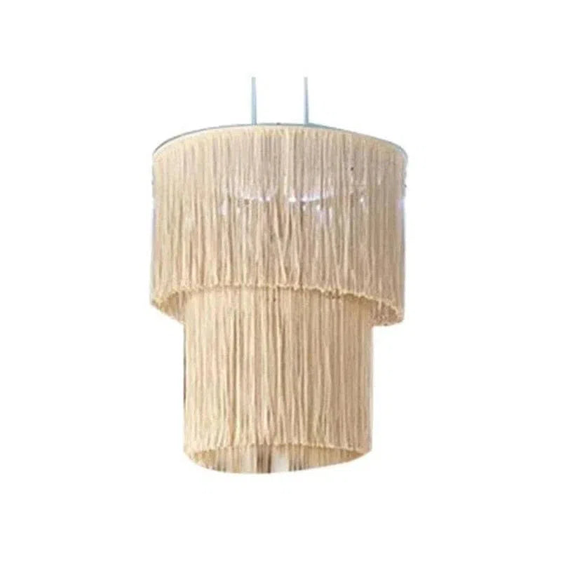 Suspension lumineuse bohème élégante pour salon, design moderne avec franges, idéal pour une décoration intérieure tendance et accueillante, ajoute une touche artistique à n'importe quelle pièce, parfaite pour créer une ambiance chaleureuse et sophistiquée.