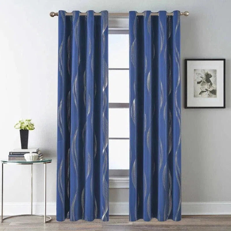 Rideau bleu élégant avec motifs ondulés, idéal pour ajouter une touche moderne à votre intérieur. Parfait pour le salon ou la chambre, ce rideau allie style et fonctionnalité pour améliorer l'esthétique de votre espace tout en filtrant la lumière naturelle. Accessoire décoratif incontournable pour une ambiance chic et contemporaine.