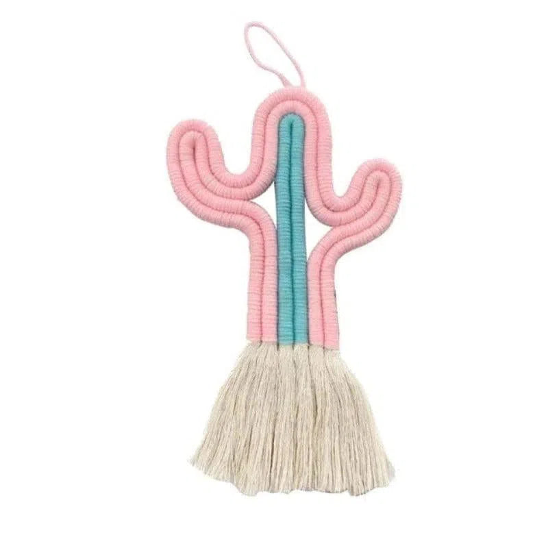 Décoration murale en forme de cactus rose et bleu, idéale pour un intérieur moderne et coloré. Ce design unique apporte une touche d'originalité et de fraîcheur à votre espace. Parfait pour personnaliser une chambre d'enfant ou un salon avec une ambiance chaleureuse et tendance.